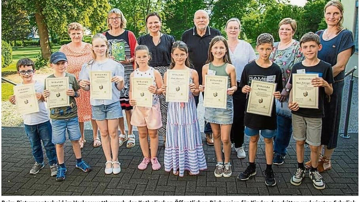 Mona Mausbach gewinnt den Bistumsentscheid im Vorlesen!